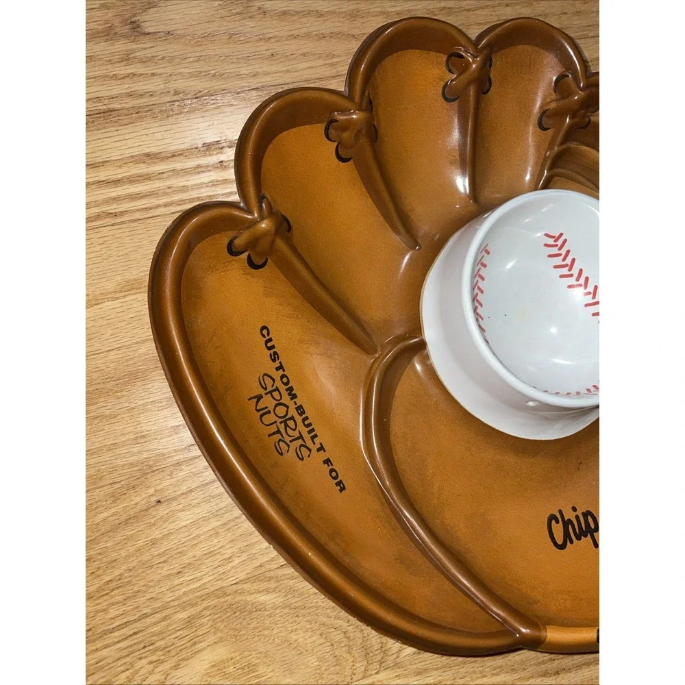 Plastic CHIP MITT Custom-Built SERVING / PARTY Baseball Glove Official Big Scoop